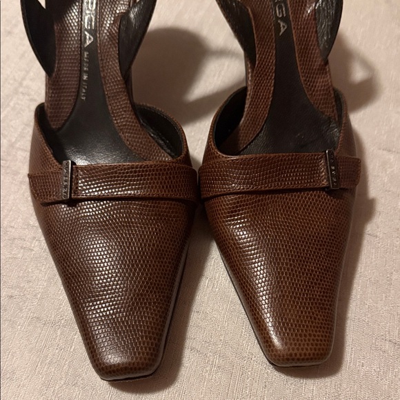 Via Spiga Women’s Italian Made Lizard Embossed Chocolate Slingback Heel Size 8.5 - Picture 4 of 11